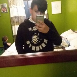 Meet your Posher, Noel